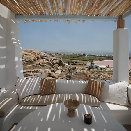 Sea U Soon Seafront Suites Stelida  Exterior photo